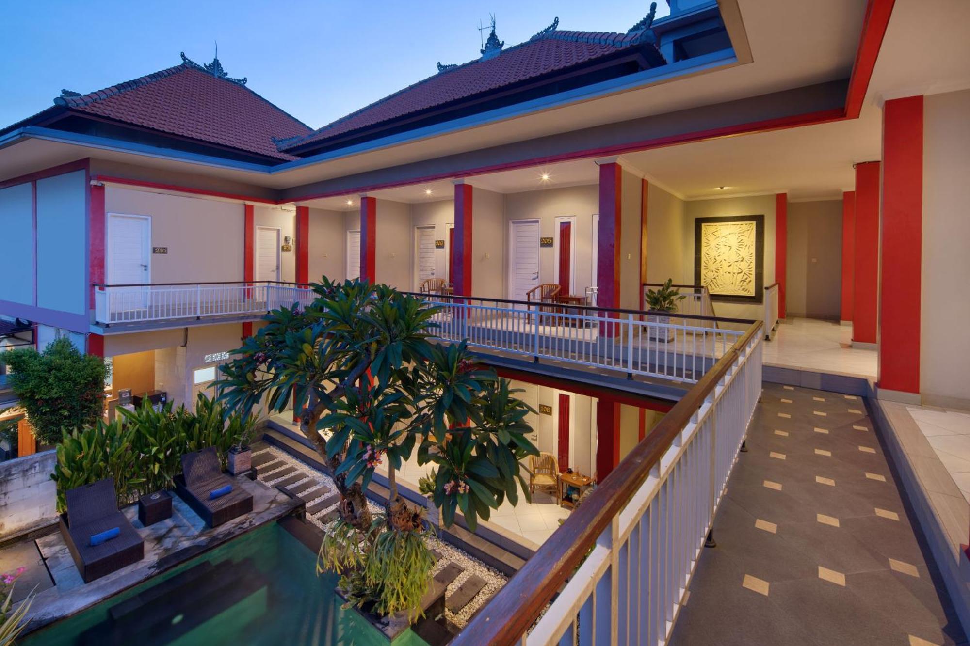 Angkul Angkul Beach Inn Kuta By Kamara Eksteriør bilde
