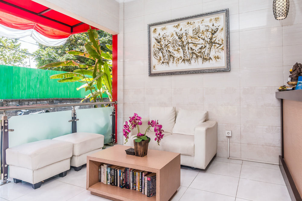 Angkul Angkul Beach Inn Kuta By Kamara Eksteriør bilde